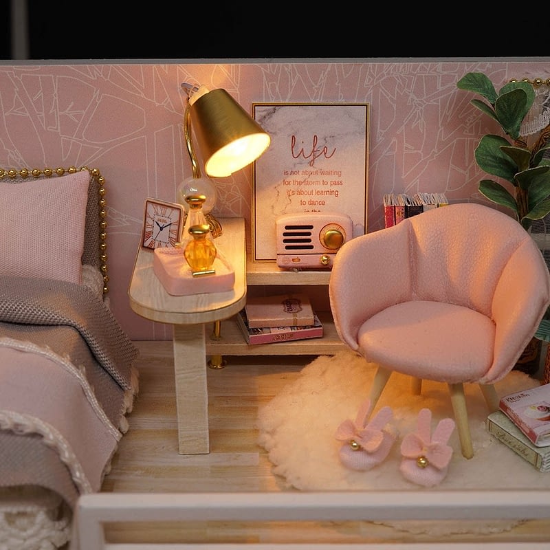 The Girlish Dream DIY Miniature Dollhouse Kit07d4f73464ab4726931c6ad393deb66by